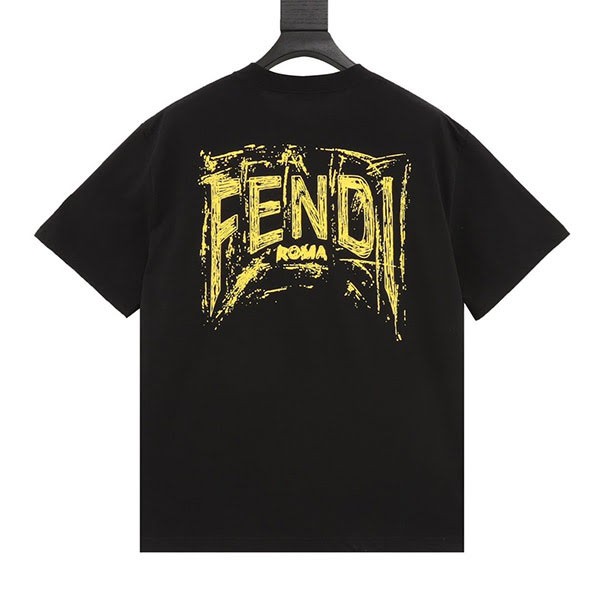 激安価格！フェンディ 偽物 ロゴ プリント コットン T シャツ fep44337